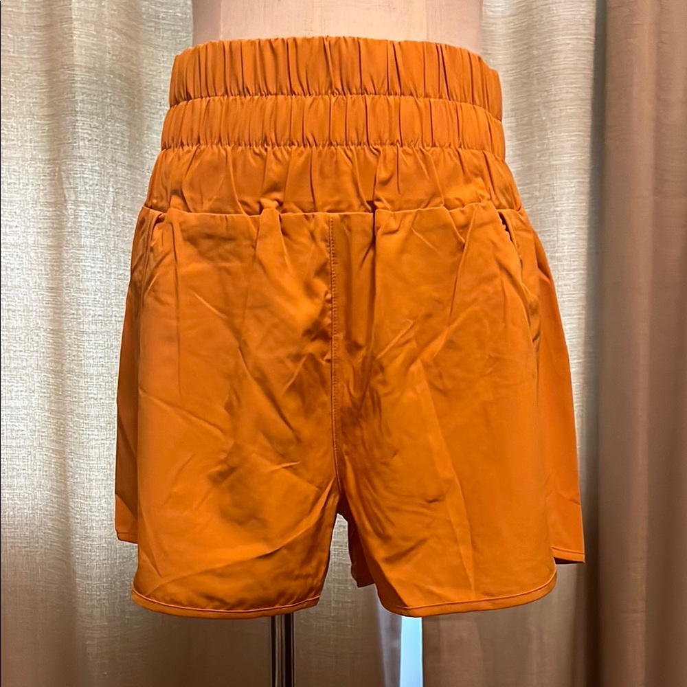 New In High Waist Athletic Lined Shorts Golden Pumpkin Orange Color Womens Large